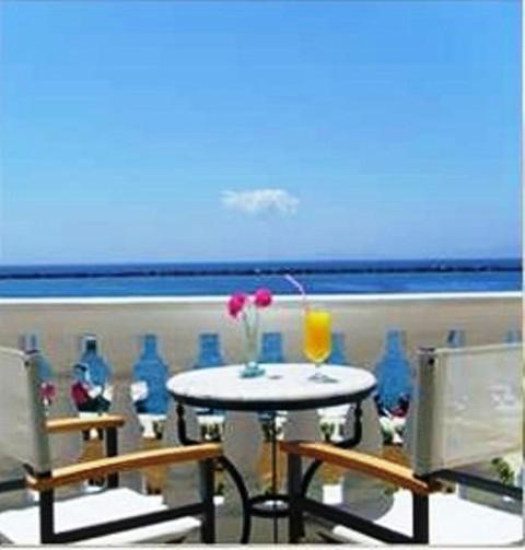 Avra Hotel Tinos ภายนอก รูปภาพ